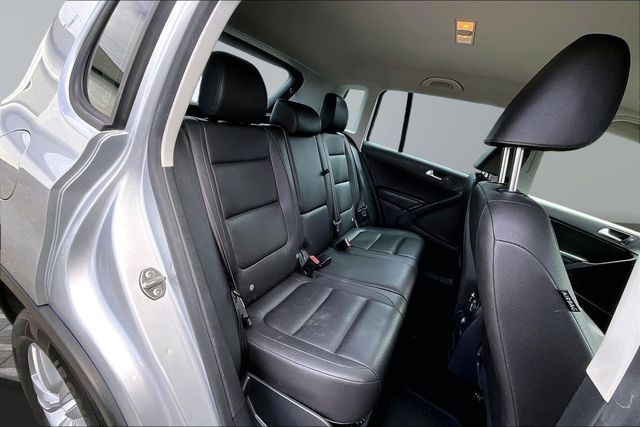 2016 Volkswagen Tiguan 2.0T S w/ 4Motion 4dr Automatic - 23028035 - 14