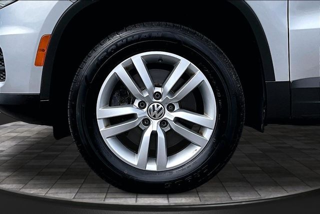 2016 Volkswagen Tiguan 2.0T S w/ 4Motion 4dr Automatic - 23028035 - 35