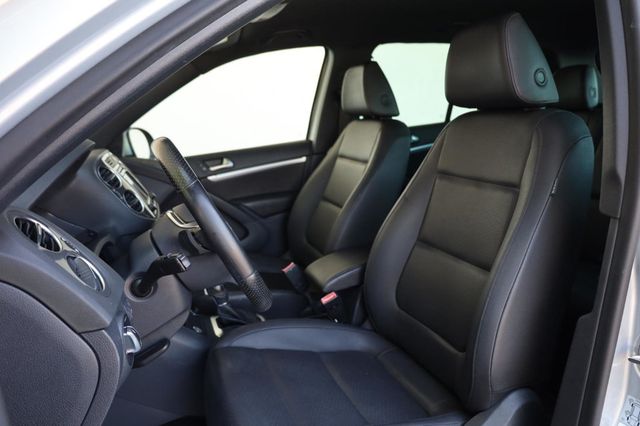 2016 Volkswagen Tiguan R-Line - 23017375 - 17