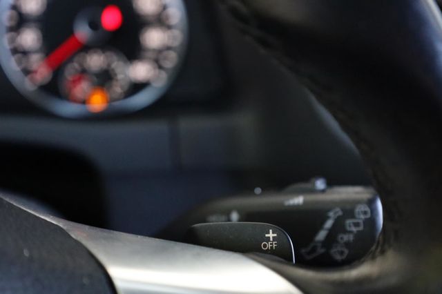 2016 Volkswagen Tiguan R-Line - 23017375 - 36