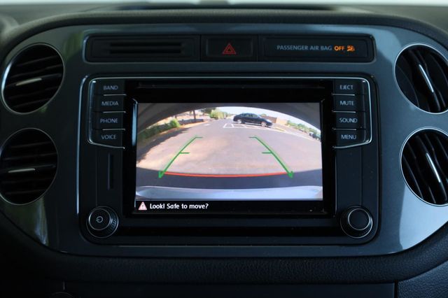 2016 Volkswagen Tiguan R-Line - 23017375 - 40