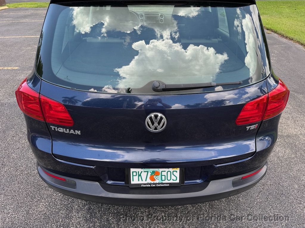 2016 Volkswagen Tiguan S 2.0T Automatic - 23061812 - 19