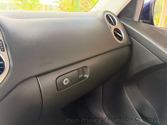2016 Volkswagen Tiguan S 2.0T Automatic - 23061812 - 58