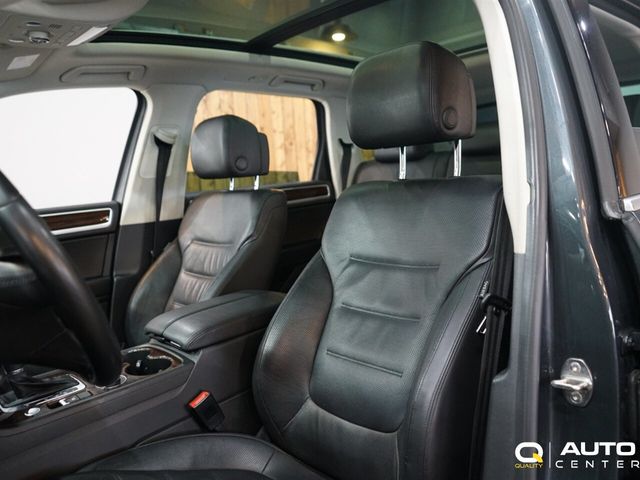 2016 Volkswagen Touareg  - 22999988 - 13
