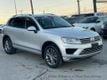2016 Volkswagen Touareg 2016 VOLKSWAGEN TOUAREG LUXURY 1-OWNER SERVICED 615-730-9991  - 22985534 - 3