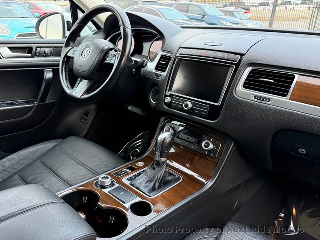 2016 Volkswagen Touareg 2016 VOLKSWAGEN TOUAREG TDI LUXURY DIESEL SERVICED 615-730-9991 - 22959395 - 7