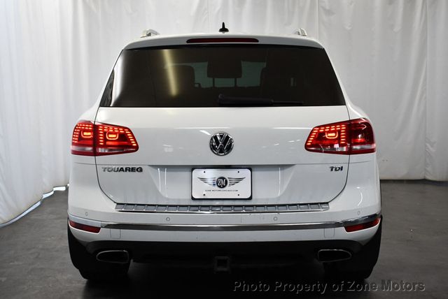 2016 Volkswagen Touareg TDI - 22453909 - 9
