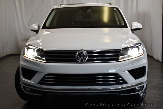 2016 Volkswagen Touareg TDI - 22453909 - 3