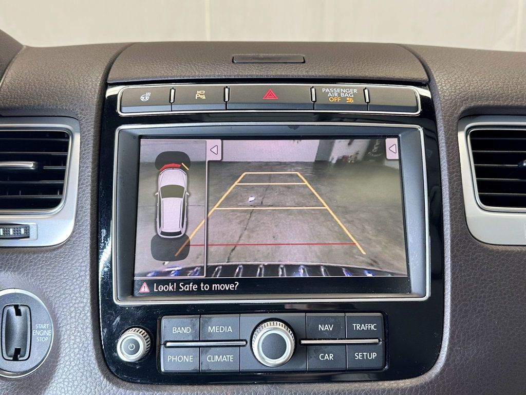 2016 Volkswagen Touareg TDI Sport w/Technology 4dr - 23088625 - 27