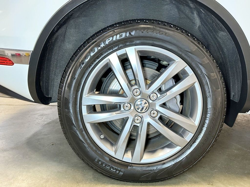 2016 Volkswagen Touareg TDI Sport w/Technology 4dr - 23088625 - 42