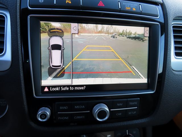 2016 Volkswagen Touareg VR6 Lux 4dr - 22951270 - 7