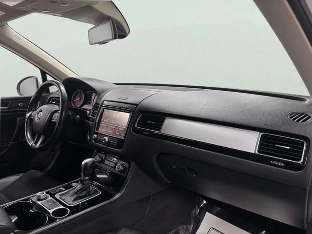 2016 Volkswagen Touareg VR6 Lux 4dr - 22976618 - 20