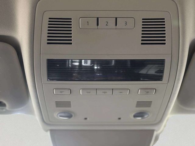 2016 Volkswagen Touareg VR6 Lux 4dr - 22976618 - 23