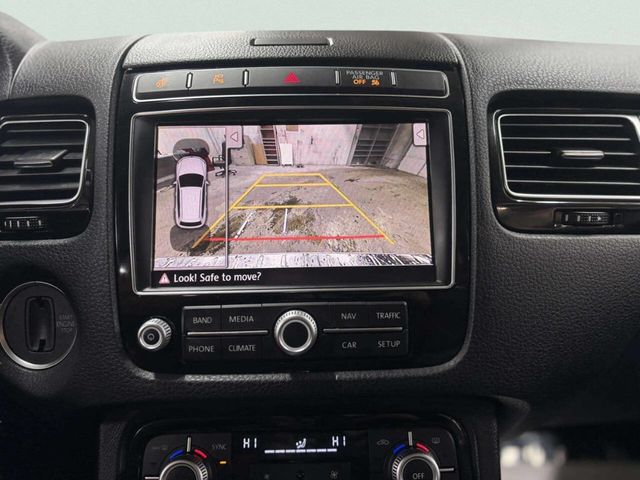 2016 Volkswagen Touareg VR6 Lux 4dr - 22976618 - 26