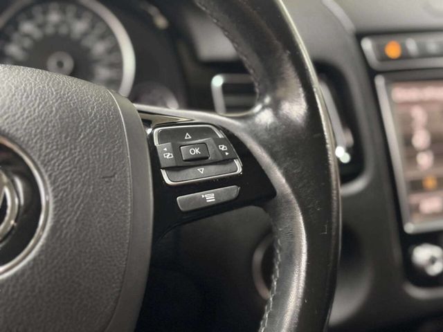 2016 Volkswagen Touareg VR6 Lux 4dr - 22976618 - 38