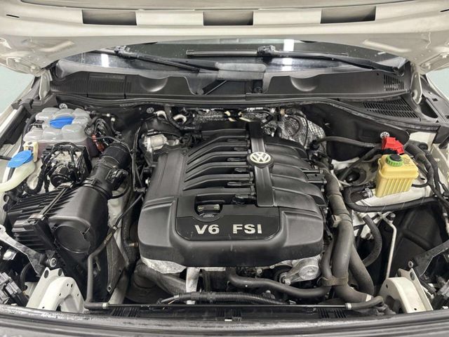2016 Volkswagen Touareg VR6 Lux 4dr - 22976618 - 8