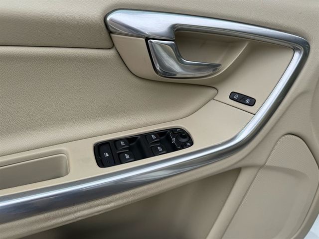 2016 Volvo S60 2.5 Premier 4WD - 22959020 - 11