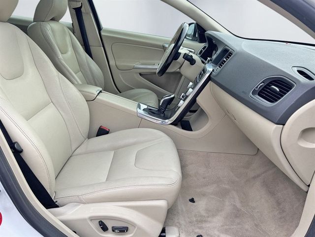 2016 Volvo S60 2.5 Premier 4WD - 22959020 - 21