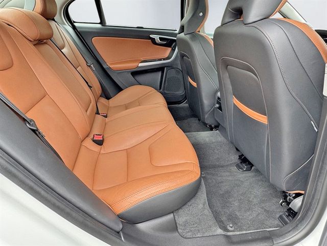 2016 Volvo S60 Inscription 4dr Sedan T5 Drive-E Platinum FWD - 23028931 - 21