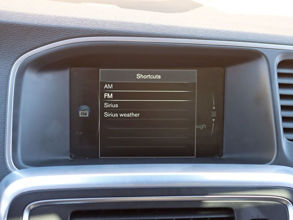 2016 Volvo S60 Inscription 4dr Sedan T5 Drive-E Platinum FWD - 22995766 - 16