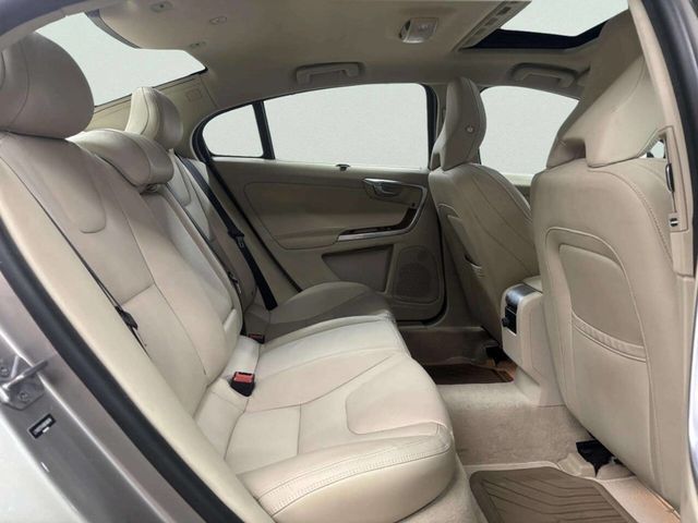 2016 Volvo S60 Inscription 4dr Sedan T5 Premier AWD - 23010687 - 15