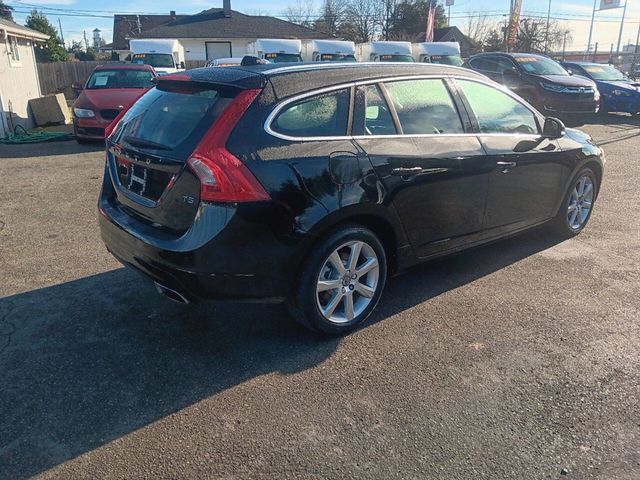 2016 Volvo V60 4dr Wagon T5 Drive-E Platinum FWD - 22970523 - 2