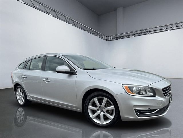 2016 Volvo V60 4dr Wagon T5 Premier AWD - 23028191 - 27