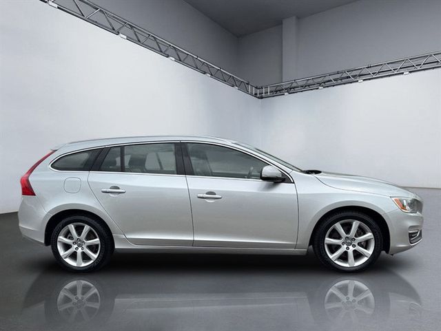 2016 Volvo V60 4dr Wagon T5 Premier AWD - 23028191 - 2