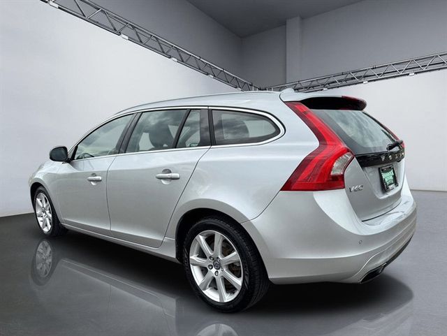 2016 Volvo V60 4dr Wagon T5 Premier AWD - 23028191 - 4