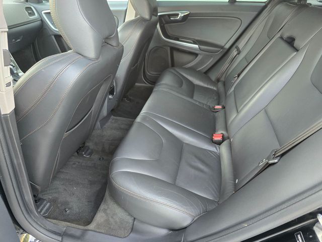 2016 Volvo V60 Cross Country 4dr Wagon T5 AWD - 23079320 - 10