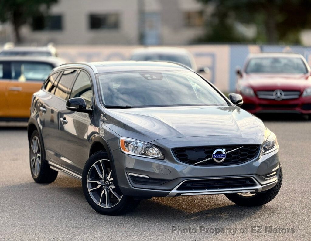 2016 Volvo V60 Cross Country PREMIER!RARE! YES 32097 KM ONLY!! CERTIFIED! - 22901437 - 1
