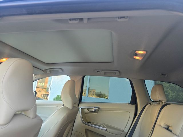 2016 Volvo XC60 AWD 4dr T5 Premier - 23056732 - 12