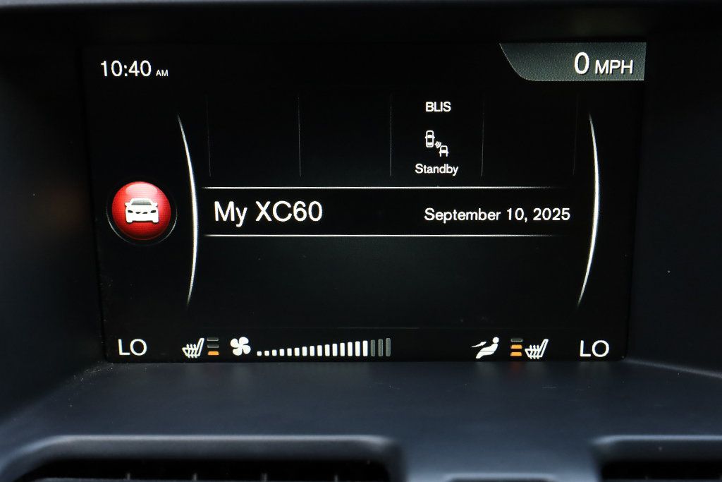 2016 Volvo XC60 T5 Premier photo 31