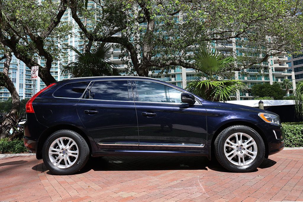 2016 Volvo XC60 T5 Premier photo 50
