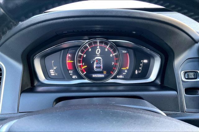 2016 Volvo XC60 AWD 4dr T6 - 22973432 - 22