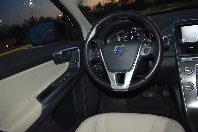 2016 Volvo XC60 AWD 4dr T6 Drive-E - 23011145 - 25
