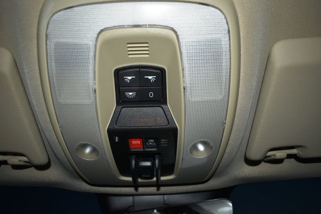 2016 Volvo XC60 AWD 4dr T6 Drive-E - 23011145 - 37