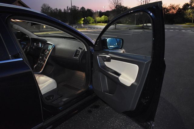 2016 Volvo XC60 AWD 4dr T6 Drive-E - 23011145 - 47