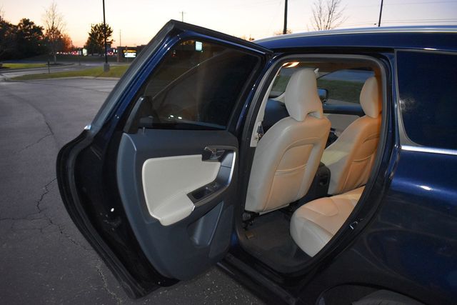 2016 Volvo XC60 AWD 4dr T6 Drive-E - 23011145 - 48