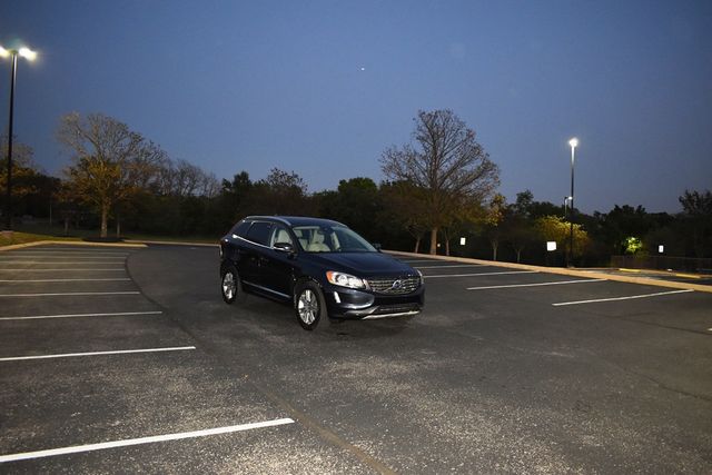 2016 Volvo XC60 AWD 4dr T6 Drive-E - 23011145 - 52