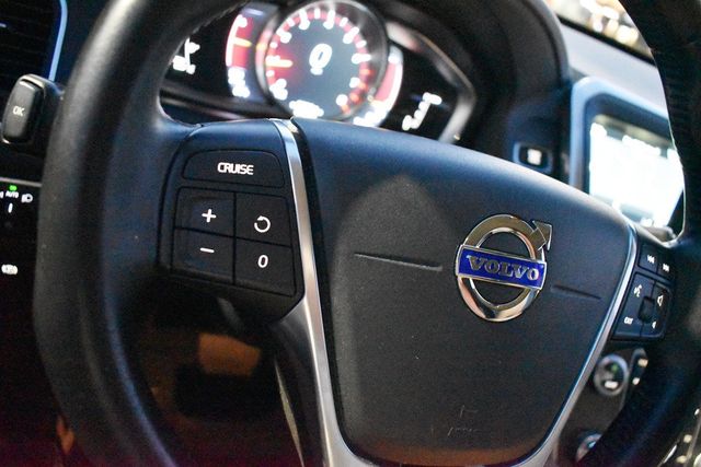 2016 Volvo XC60 AWD 4dr T6 Drive-E - 23011145 - 7