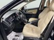 2016 Volvo XC60 AWD 4dr T6 Drive-E - 23005209 - 11