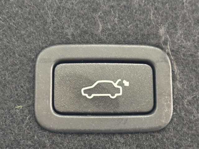 2016 Volvo XC60 AWD 4dr T6 Drive-E - 23005209 - 17