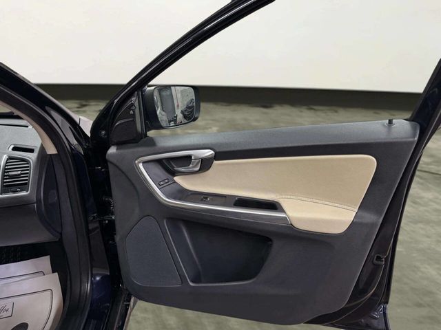 2016 Volvo XC60 AWD 4dr T6 Drive-E - 23005209 - 20