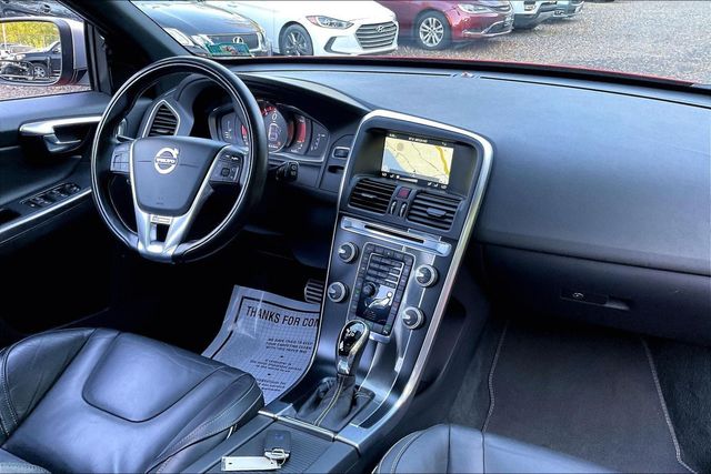 2016 Volvo XC60 AWD 4dr T6 Drive-E R-Design - 23016302 - 12