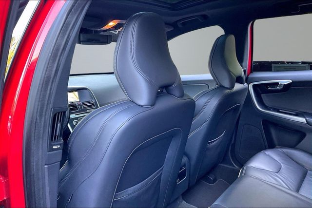 2016 Volvo XC60 AWD 4dr T6 Drive-E R-Design - 23016302 - 18