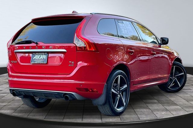2016 Volvo XC60 T6 AWD Auto R-Design's photo
