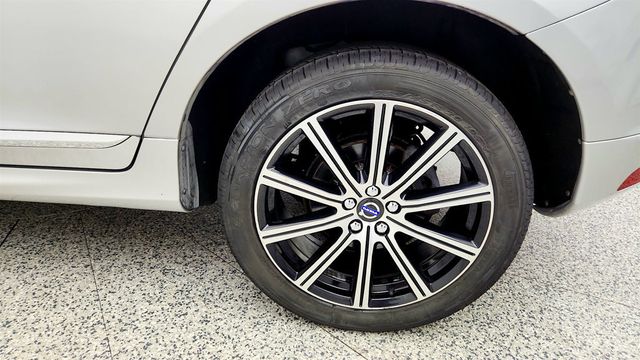2016 Volvo XC60 AWD 4dr T6 Drive-E w/ Proximity & BLIS Packages + 20'' Wheels - 23042717 - 8
