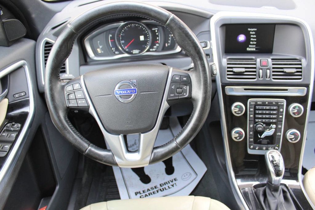 2016 Volvo XC60 AWD 4dr T6 Platinum - 22899817 - 19