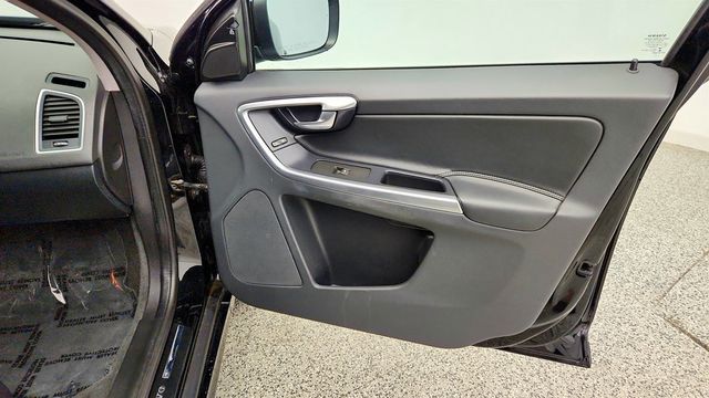 2016 Volvo XC60 AWD 4dr T6 w/ Convenience, Proximity & BLIS Pkgs - 23068354 - 23